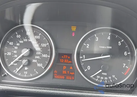 2015 BMW X1 xDrive28I из США, поврежденный, VIN WBAVL1C56FVY31876